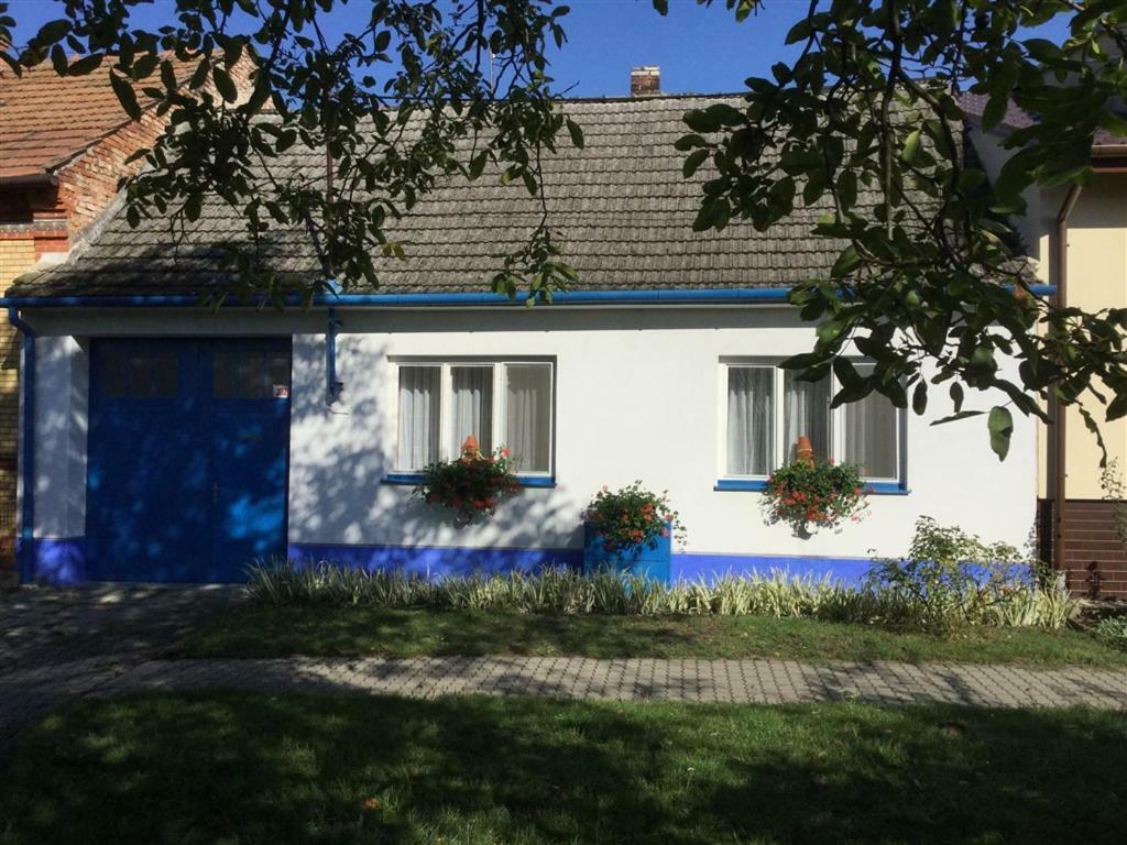 Rekreacni Dum U Parku * Mikulcice