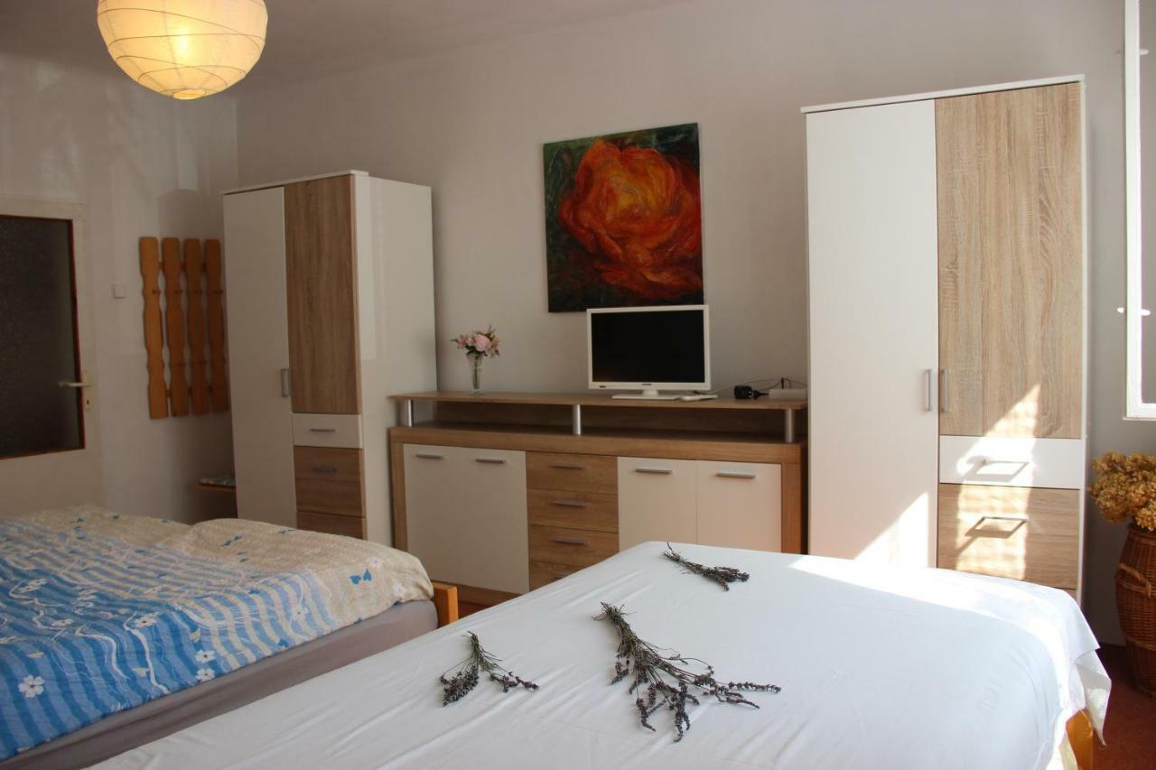 Holiday home Rekreacni Dum U Parku Mikulcice